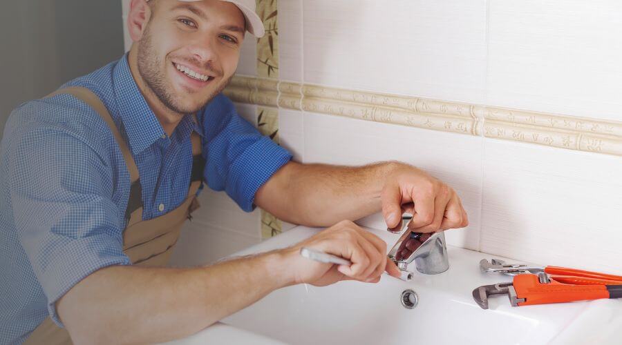 Handle or spout repair in Hortense, GA